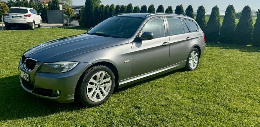 BMW Seria 3 cena 24900 przebieg: 182000, rok produkcji 2011 z Tuszyn małe 781